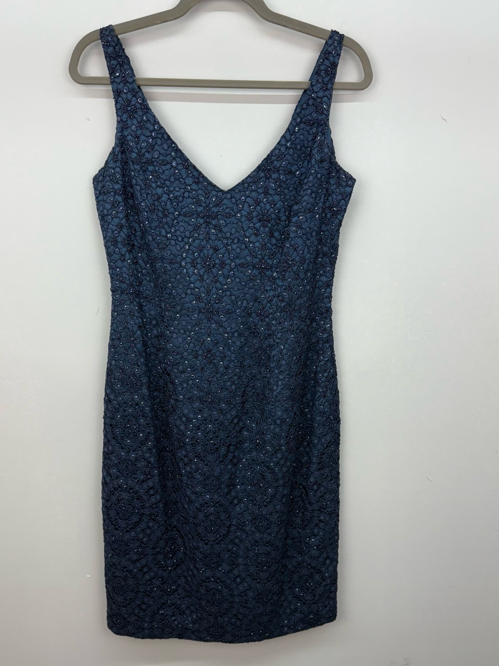 Carmen Marc Valvo Collection Navy Blue Beaded Lace Midi Cocktail Formal Dress 6